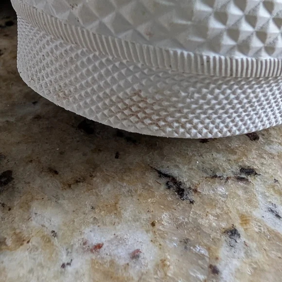 Converse All Star Coral Low Top Platform Sneakers - Picture 4 of 8